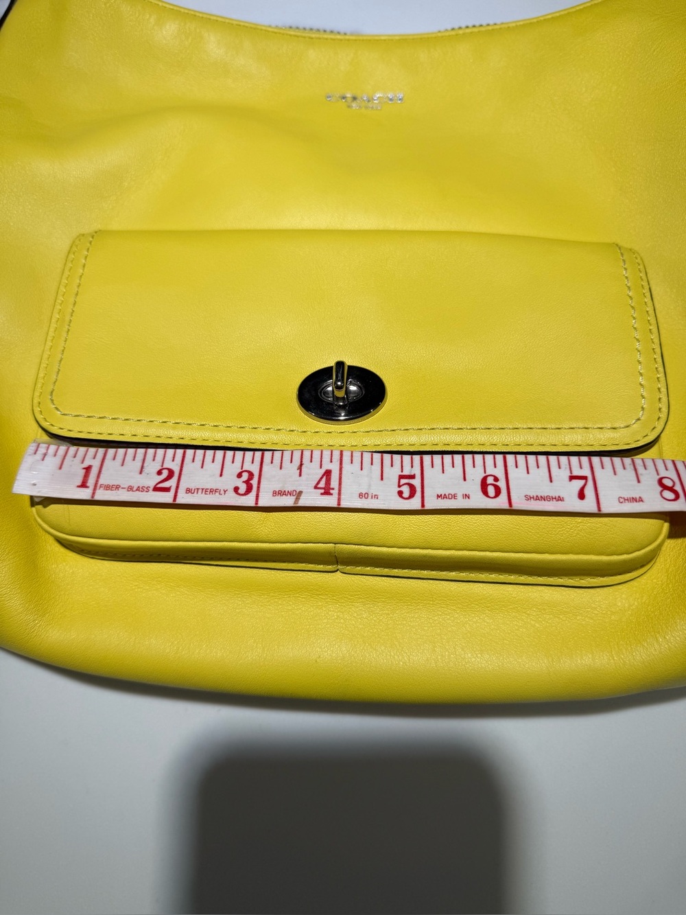 COACH Legacy Leather
Courtenay Hobo Shoulder bag, turnlock 22381 Yellow - Picture 11 of 15
